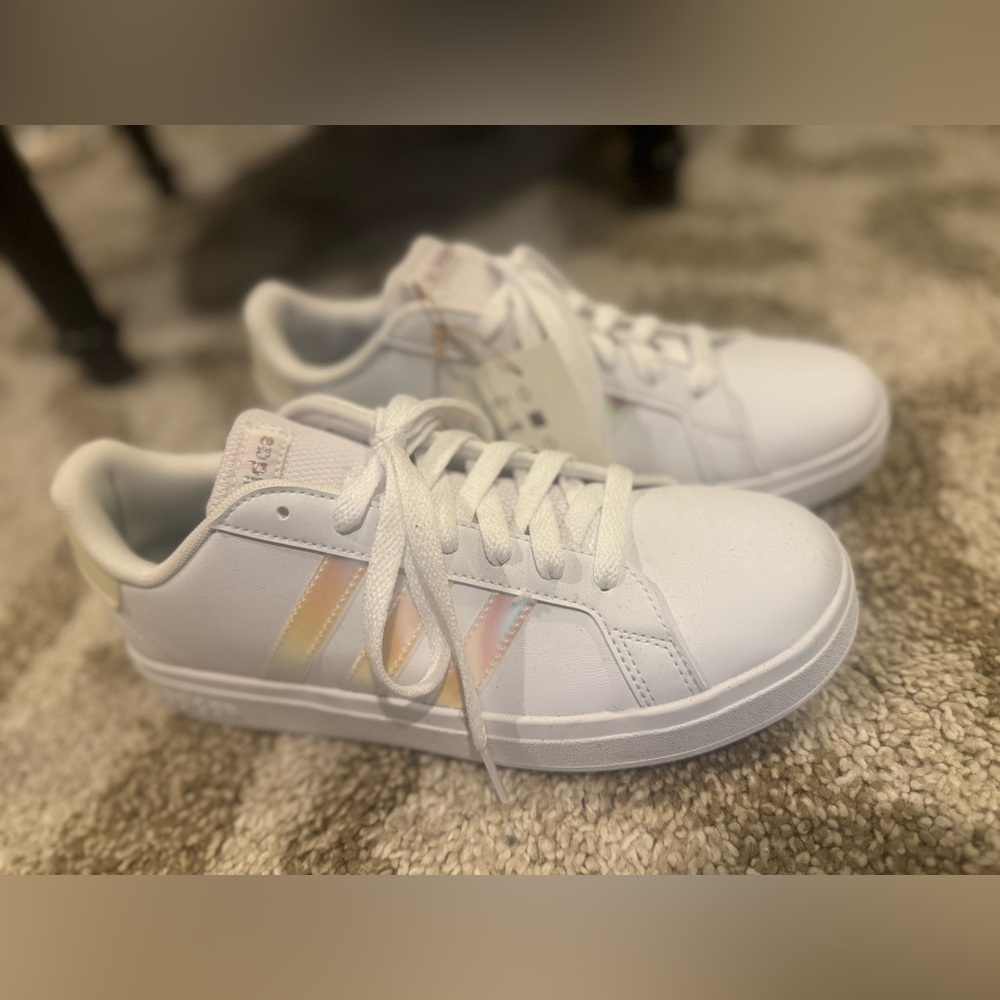Adidas Grand Court 2.0 Tennis Shoes, Iridescent, Youth Size 6, NWT